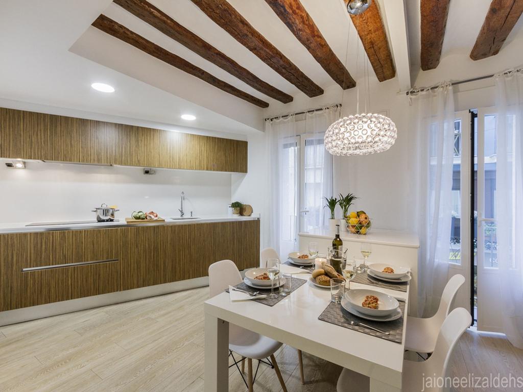Center Pamplona Apartment エクステリア 写真